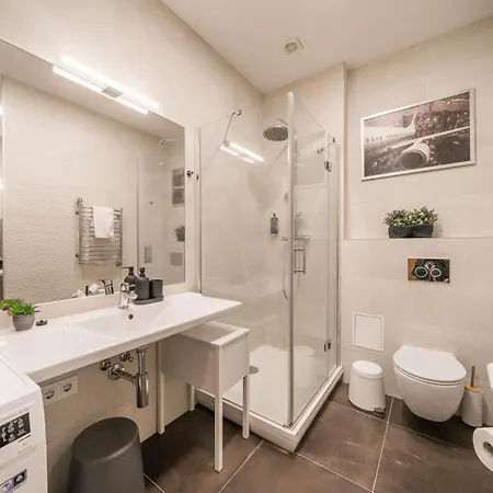 Homey Old Town 1 Bedroom By Reside Baltic Вильнюс