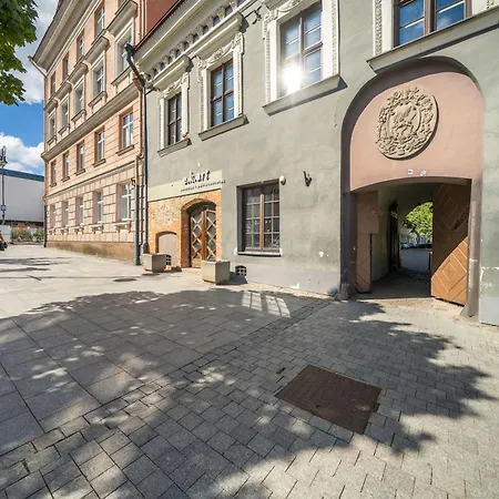 Homey Old Town 1 Bedroom By Reside Baltic